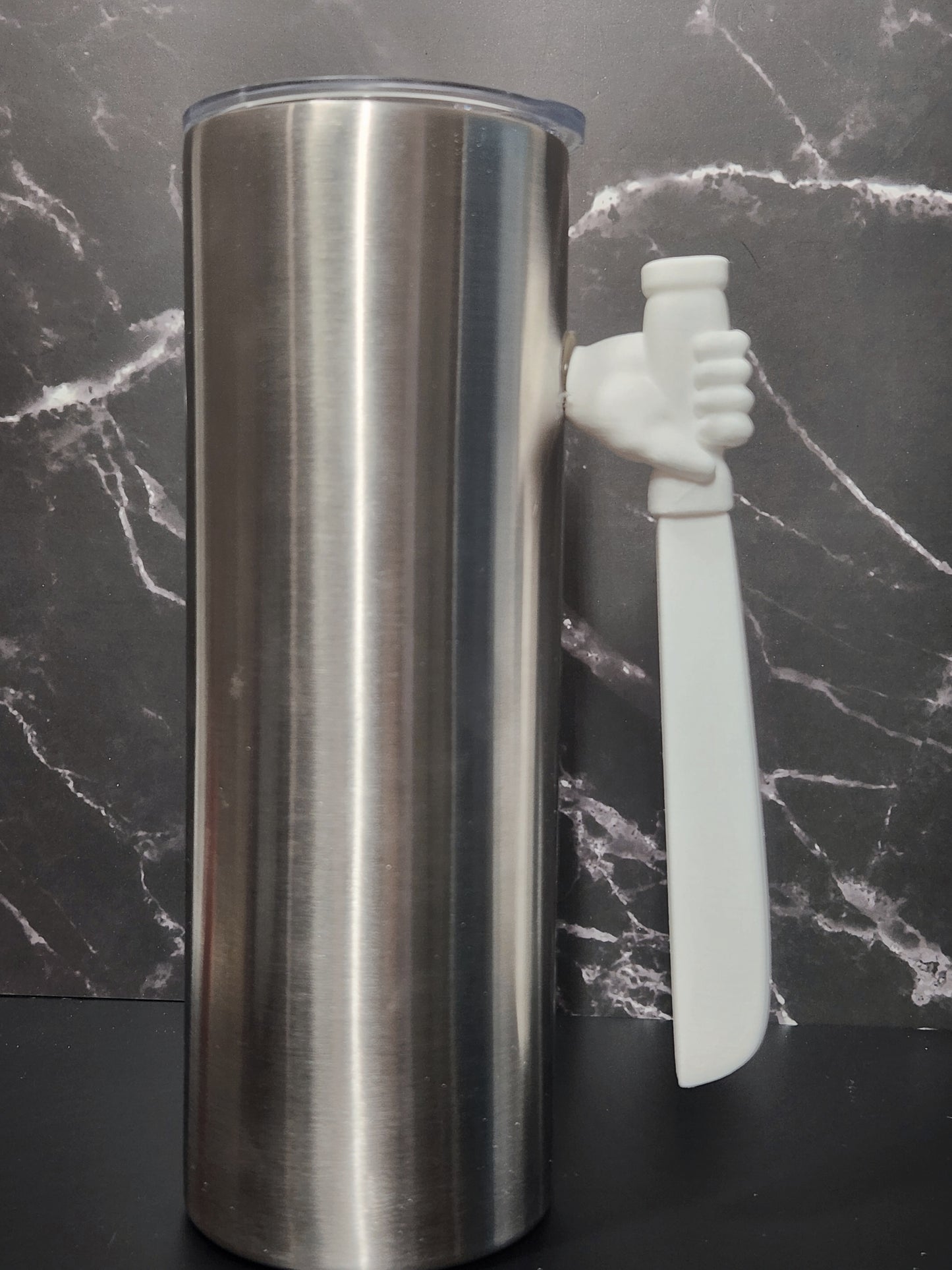 Hand Wielding Machete - Tumbler Handle