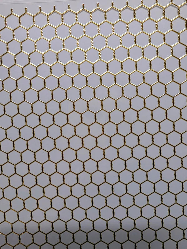 #132 chicken wire Metalliic 3 color options