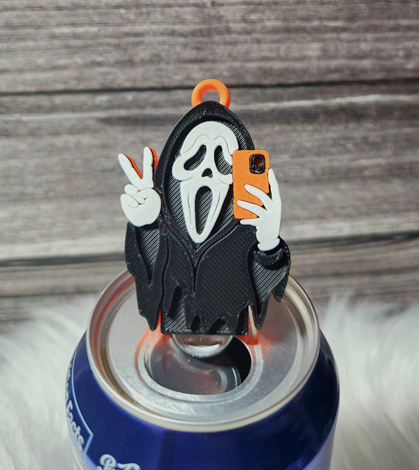 Ghost face selfie - Nail Hero